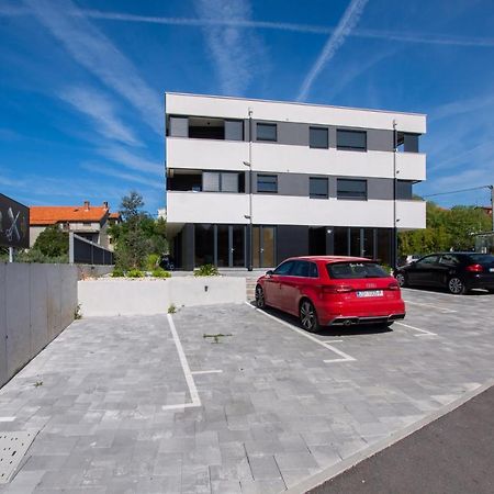Apartment M&A زادار المظهر الخارجي الصورة