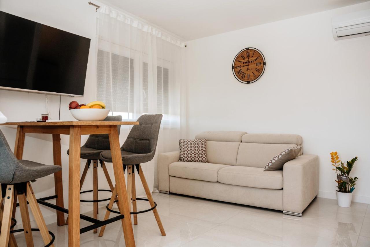 Apartment M&A زادار المظهر الخارجي الصورة